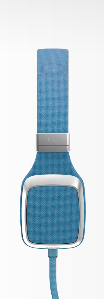 Elegant and fresh. A most attractive mobile power supply.